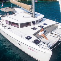 Lagoon 421