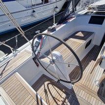 Hanse 385