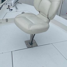 Ranger boats 2400 bay