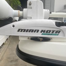 Ranger boats 2400 bay