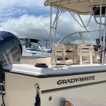 Grady-White Adventure 208