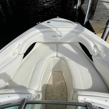 Sea ray 260 bow rider select