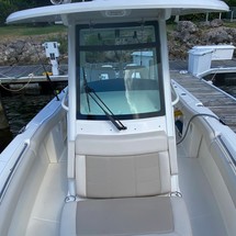 Boston Whaler 250 Outrage