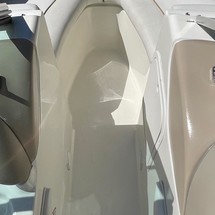 Sea ray 260 bow rider select