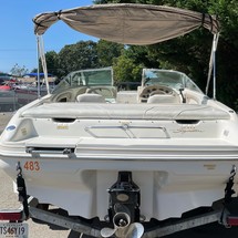 Sea ray 260 bow rider select