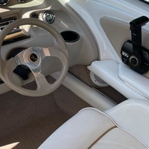 Sea ray 260 bow rider select