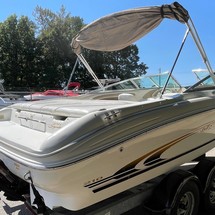 Sea ray 260 bow rider select