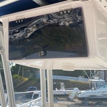 Robalo r200