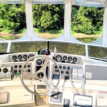 Carver 41 Cockpit Motor Yacht