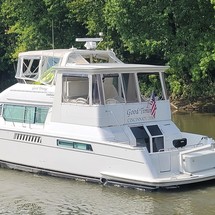 Carver 41 Cockpit Motor Yacht