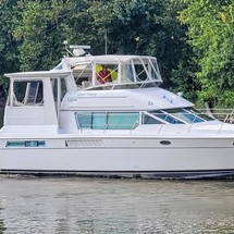 Carver 41 Cockpit Motor Yacht