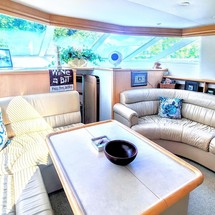 Carver 41 Cockpit Motor Yacht