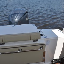 Ranger Tugs R-27
