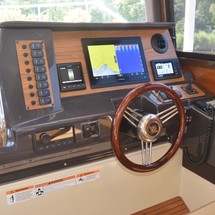 Ranger Tugs R-27