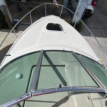 Sea Ray 240 Sundancer