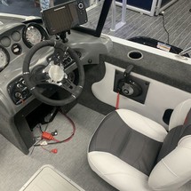 Smoker Craft 172 Ultima Legacy