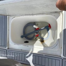 Pursuit 2870 center console