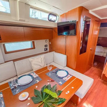 Oceanis 51.1