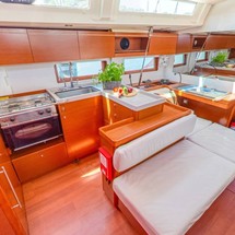 Oceanis 51.1