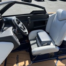 Malibu Wakesetter 23 LSV