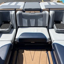 Malibu Wakesetter 23 LSV