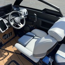 Malibu Wakesetter 23 LSV