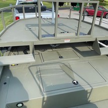 Tracker Grizzly 1860 MVX CC Sportsman