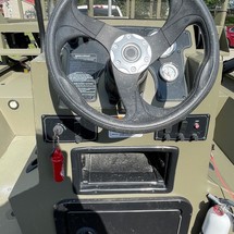 Tracker Grizzly 1860 MVX CC Sportsman