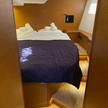 Jeanneau 54