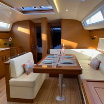 Jeanneau 54