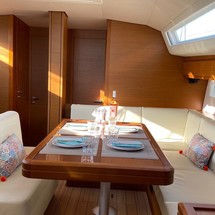 Jeanneau 54