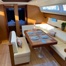 Jeanneau 54