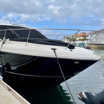 Sea Ray Sundancer 350 Coupe