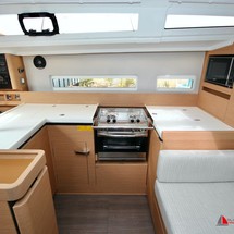 Jeanneau Sun Odyssey 410