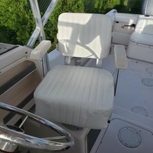 Grady white 270 islander