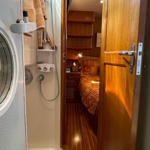 Swordsman 40 aft cabin