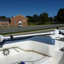 Bayliner 190 Deck Boat