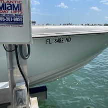 Boston Whaler 320 Outrage