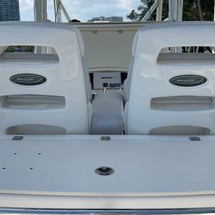 Boston Whaler 320 Outrage