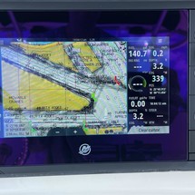 Boston Whaler 320 Outrage