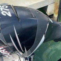 Boston Whaler 320 Outrage