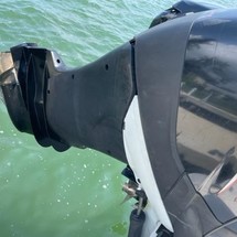 Boston Whaler 320 Outrage