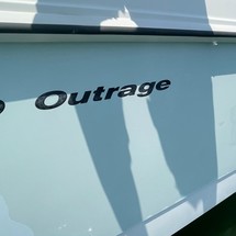 Boston Whaler 320 Outrage