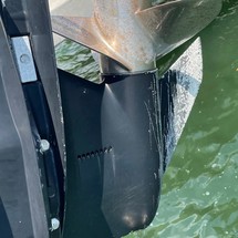 Boston Whaler 320 Outrage