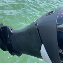 Boston Whaler 320 Outrage