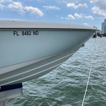 Boston Whaler 320 Outrage