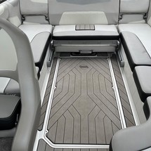 Malibu Wakesetter 23 LSV