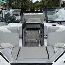 Malibu Wakesetter 23 LSV