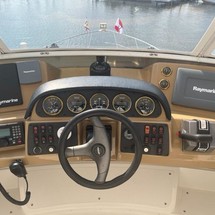 Carver 41 Cockpit Motor Yacht