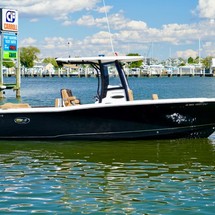 Sea Ray hunt ultra 211